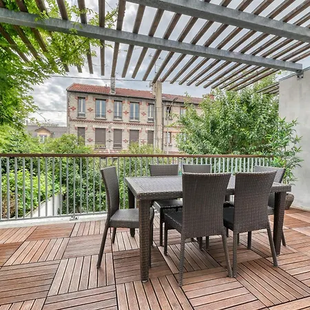 Duplex With Terrace And Parking In Lejlighed *